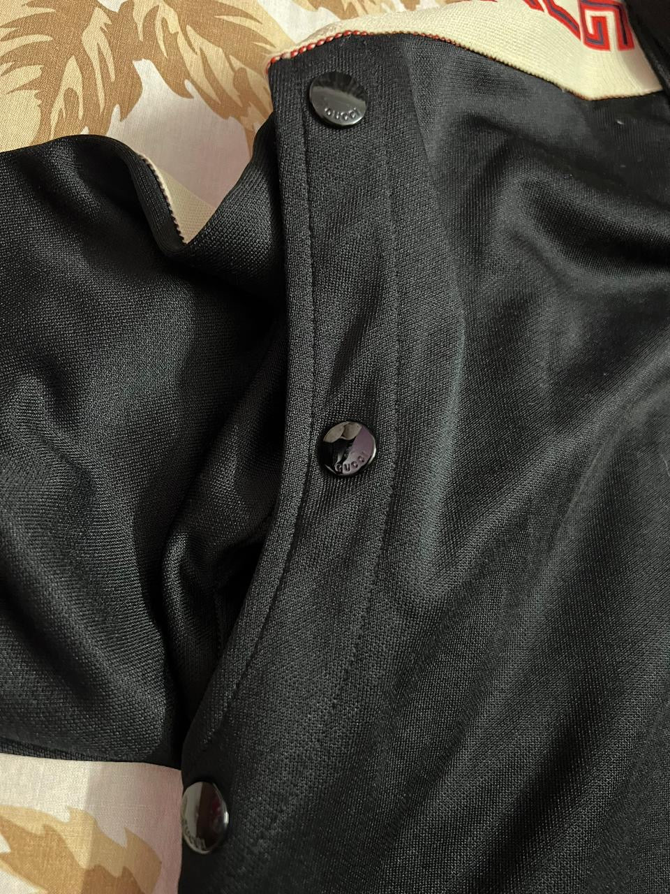 Gucci Detachable Sleeves Sweatshirt