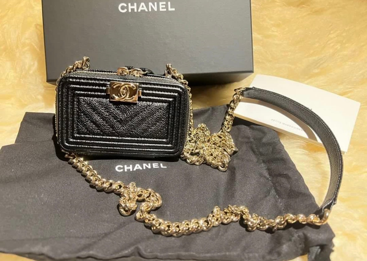 Chanel Boy With Chain